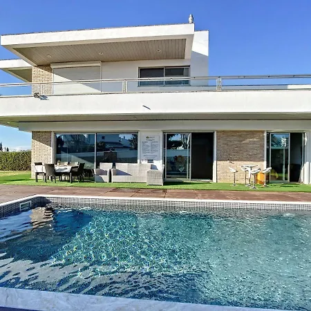 Summer Cascade Pequeno Almoco Incluido Гостевой дом *