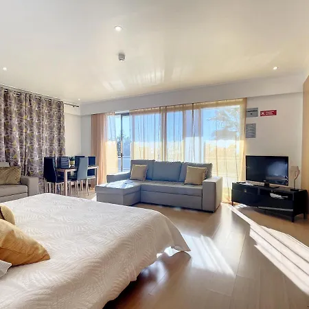 Summer Cascade Pequeno Almoco Incluido * アルヴォル