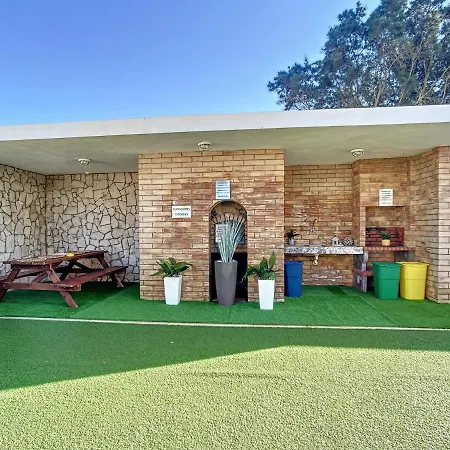 Summer Cascade Pequeno Almoco Incluido *