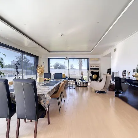 Summer Cascade Pequeno Almoco Incluido