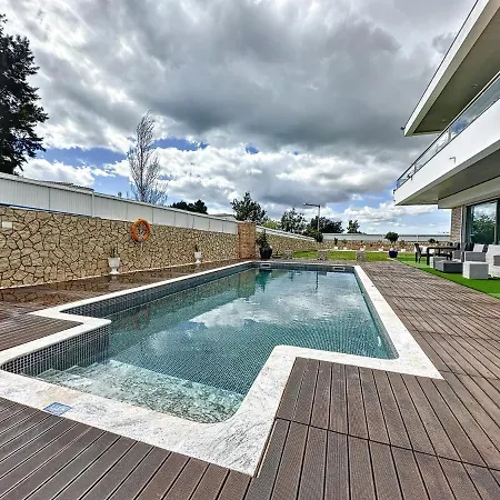 Гостевой дом Summer Cascade Pequeno Almoco Incluido