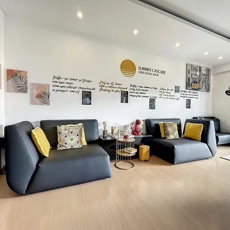 Summer Cascade Pequeno Almoco Incluido Гостевой дом *